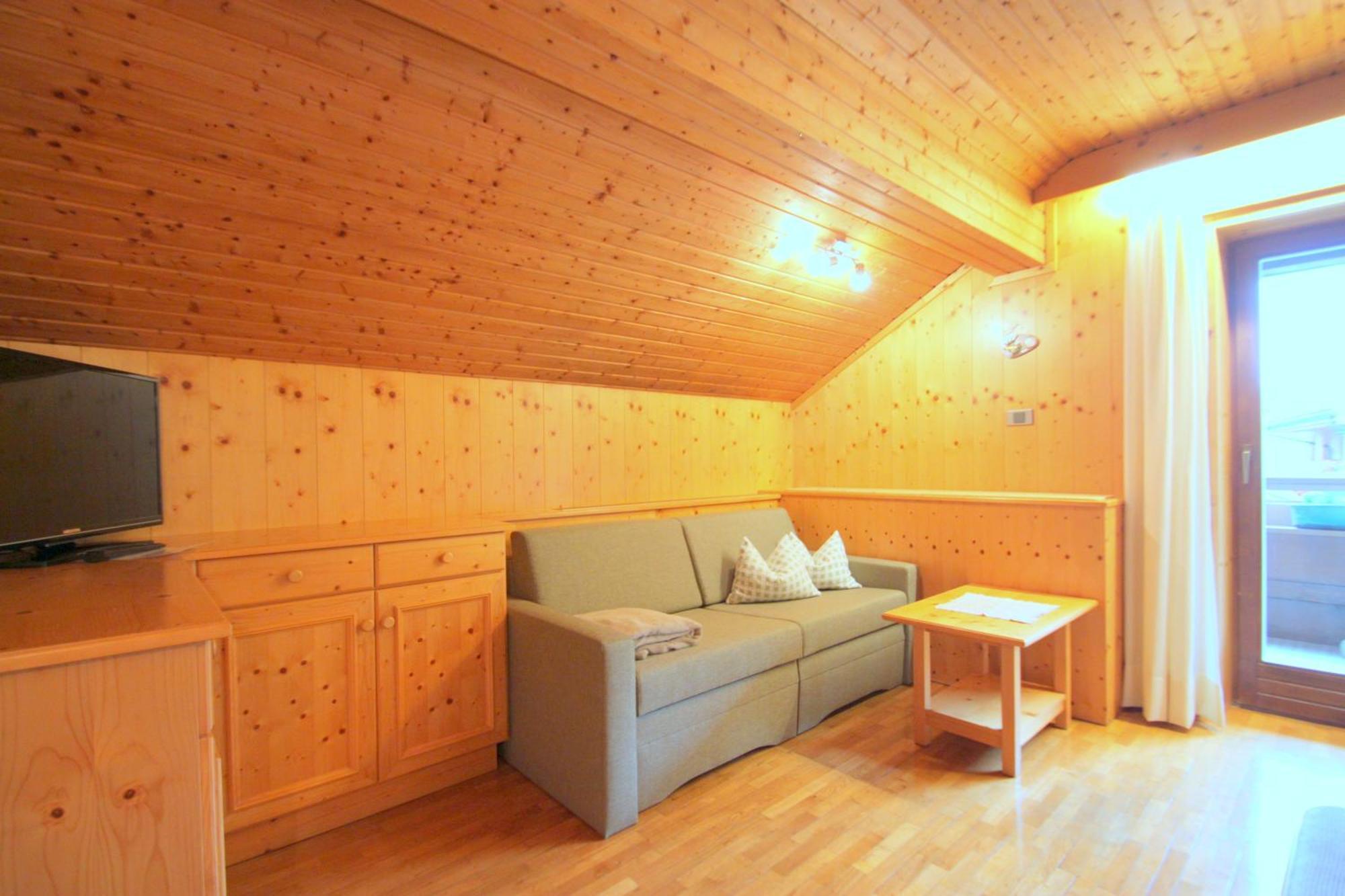 Apartment An Der Aue Cadipietra Rom bilde