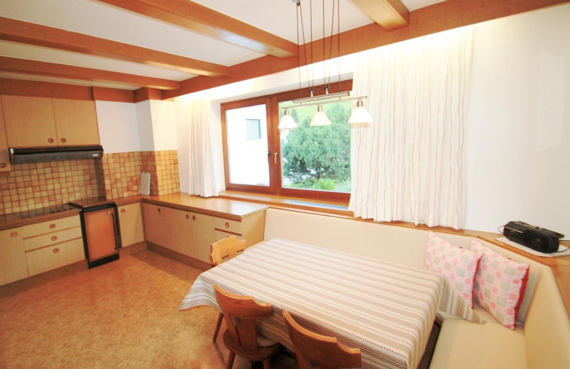 Apartment An Der Aue Cadipietra Rom bilde